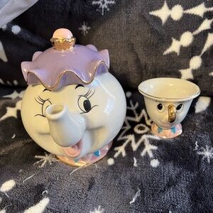 Mrs Pots and Chip  Teapot and Cup Set